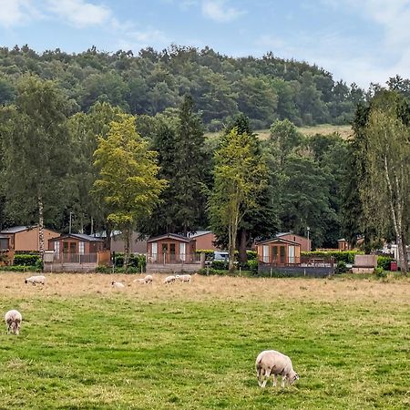 Glenbeagles Lodge Dollar Bagian luar foto